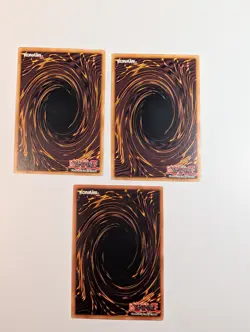 Yugioh TCG - 3x Gravekeeper's Guard - 2x SDMA-EN009 1st + 1x PGD-061 UNL - NM - Image 2