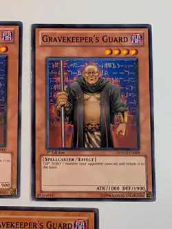 Yugioh TCG - 3x Gravekeeper's Guard - 2x SDMA-EN009 1st + 1x PGD-061 UNL - NM - Image 5