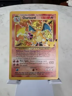 Charizard 4/102 Pokemon TCG Celebrations: Classic Collection NM - Image 1