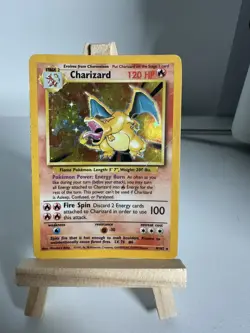 Pokemon Charizard 4/102 Base Set Unlimited Holo Rare 1999 WOTC - Image 1