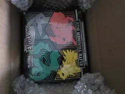 Pokemon TCG Sword and Shield Evolving Skies Elite Trainer Box ETB Factory Sealed - Image 1