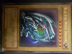yugioh blue eyes white dragon sdk-001 Ultra Rare excellent condition ungraded - Image 1