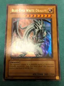BLUE-EYES WHITE DRAGON GLOSSY LOB-001 1ST EDITION YUGIOH ULTRA RARE LEGEND LP/NM - Image 1
