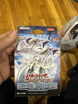 Yugioh Structure Deck Blue-Eyes White Destiny - Image 1