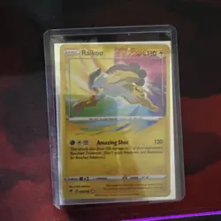 Pokemon Vivid Voltage Raikou TCG Card 050/185 Amazing Rare NM - Image 3