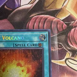 Jurrac Volcano BLMM-EN019 Yugioh Battles of Legend Monster Mayhem NM - Image 3