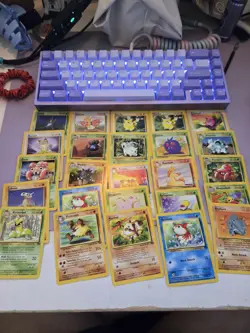 Pokemon Vintage 25 Card Lot From Jungle Set 1999 - Image 1