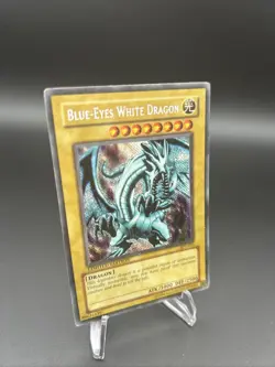 Yugioh Blue-Eyes White Dragon BPT-003 Secret Rare REVERSE FOIL ERROR MP - Image 1