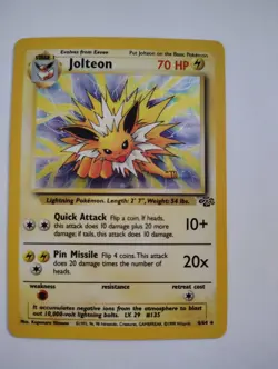 Jolteon 4/64 Jungle Holo Rare WOTC Pokemon Card 1999 Unlimited - Image 1