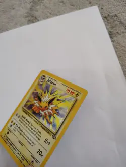 Jolteon 4/64 Jungle Holo Rare WOTC Pokemon Card 1999 Unlimited - Image 2