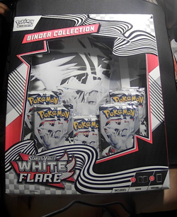 Pokemon TCG: Scarlet & Violet — White Flare Binder Collection (SV 10.5) - New - Image 1