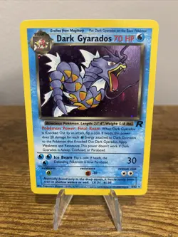 2000 POKEMON TEAM ROCKET #8/82 DARK GYARADOS HOLO NM-LP - Image 1