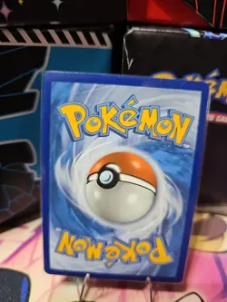 Pokemon TCG SWSH Vivid Voltage Ampharos v Holo Card 171/185 FA Ultra Rare - Image 2
