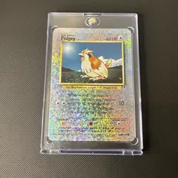 Pokemon Pidgey Legendary Collection 85/110 Reverse holo - Image 1