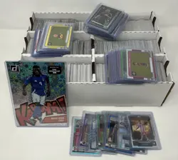 Lot Of 1000+ Panini & Topps Soccer Base, Rookie, Holo, Parallel, Insert Cards - Image 1