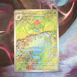 Ivysaur 167/165 Illustration Rare Holo Sv: Scarlet & Violet 151 EN 2023 100 HP - Image 1