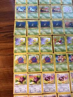 Pokemon TCG Jungle Set Lot of 73 Cards WOTC Vintage Pokemon Cards - Image 5