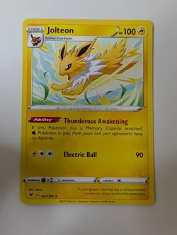 Jolteon 047/185 Rare Vivid Voltage Pokemon Near Mint - Image 1
