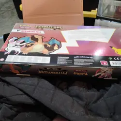 Pokemon TCG - 25th Anniversary Celebrations V Memories Collection - Charizard - Image 3