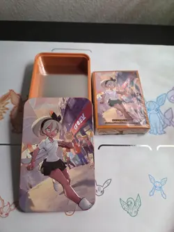 Pokemon TCG Chinese Bea Trainer's Collection Box & Card Sleeves - Image 2