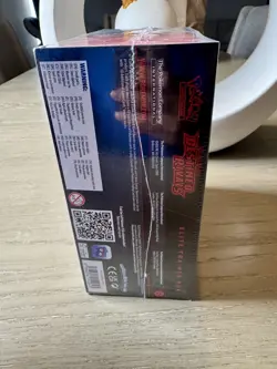 Pokemon TCG Scarlet & Violet Destined Rivals Elite Trainer Box - Image 2