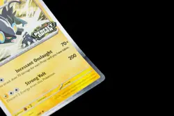 LUXRAY 028/088 PERFECT ORDER POKEMON PROMO (STAMPED COSMO HOLO, Damaged) - Image 3