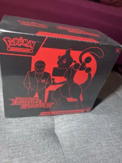 Pokemon TCG Top Trainer Box Karmesin & Purpur Ewige Rivalen Deutsch NEU & OVP - Image 1