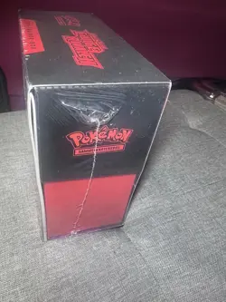 Pokemon TCG Top Trainer Box Karmesin & Purpur Ewige Rivalen Deutsch NEU & OVP - Image 3