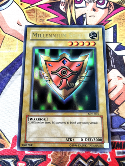 Millennium Shield mp1-001 (LP/MP) Ultra Rare Yu-Gi-Oh! - Image 1