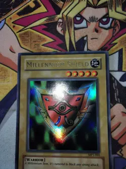 Millennium Shield mp1-001 (LP/MP) Ultra Rare Yu-Gi-Oh! - Image 3