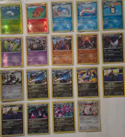 VINTAGE POKEMO BLACK & WHITE (( DRAGONS EXALTED )) 19 HOLO CARDS - Image 2