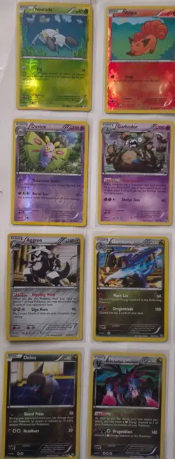 VINTAGE POKEMO BLACK & WHITE (( DRAGONS EXALTED )) 19 HOLO CARDS - Image 3