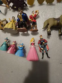 Disney Toys Lot Sleeping Beauty, Little Mermaid, Beauty And Beast - Image 2