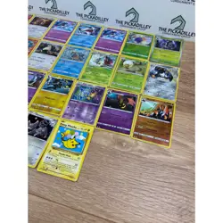 Lot of 46 Pokemon Trading Card Assorted Cards Flying Pikachu Charizard - Image 3