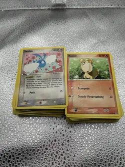 Bulk Lot of 100 + Pokemon Cards Vintage 2005 Era Commons Non Holos - Image 1