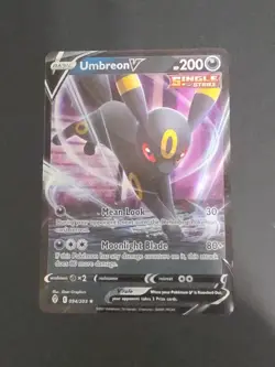 Pokemon TCG Umbreon v Holo Ultra Rare Card 094/203 SWSH07 Evolving Skies - Image 1