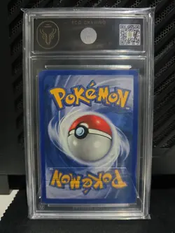 TCG 7.5 Pikachu 070/111 Neo Genesis Pokemon TCG Card Vintage Graded - Image 2