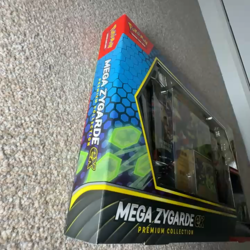 Pokemon TCG – Mega Zygarde ex Premium Collection Box (Sealed) - Image 2