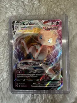 Pokemon TCG Mew VMAX 114/264 Fusion Strike Ultra Rare Holo NM/M - Image 1