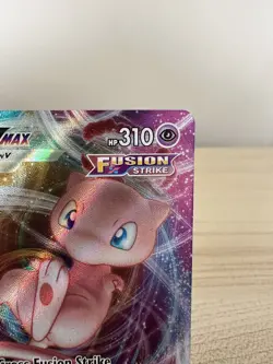 Mew VMAX 114/264 Fusion Strike Ultra Rare Pokemon Card Full Art Holo TCG - Image 4