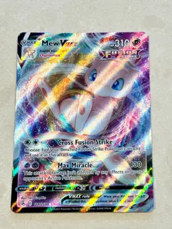 Pokemon TCG Mew Vmax Fusion Strike 114/264 Holo Ultra Rare - Image 1