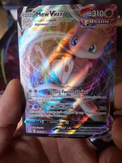 Pokemon TCG Mew VMAX 114/264 Swsh08: Fusion Strike Holo Ultra Rare - Image 3