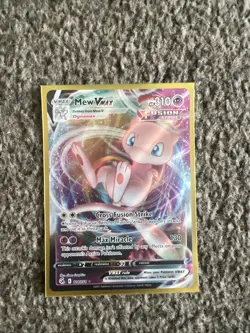Pokemon TCG Mew VMAX Fusion Strike 114/264 Holo Ultra Rare - Image 1