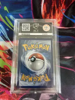 Pokemon TCG Mew VMAX Fusion Strike 114/264 Holo Ultra Rare - Image 2