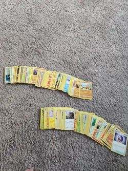 800 Card Pokemon Yellow Border Bulk Lot, no Energy/Code 4+ LBS Sword and Shield - Image 4