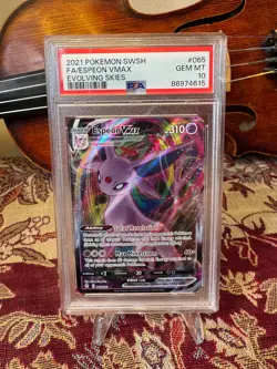 PSA 10 Espeon VMAX #065 | Pokemon 2021 Evolving Skies - Image 1