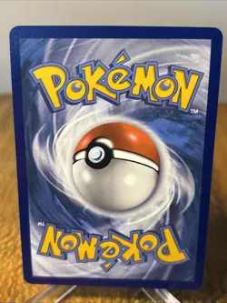 Pokemon TCG Alcremie V 064/072 Holo Full Art Ultra Rare - Shining Fates - Image 2