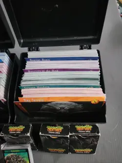 Weird n' Wild Creatures Huge Lot Cards + Storage Cases Groups 1-8 5+ Boxes Cards - Image 4
