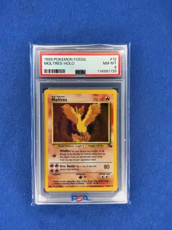 1999 Pokemon Fossil Moltres Holo 12/62 PSA 8 - Image 1