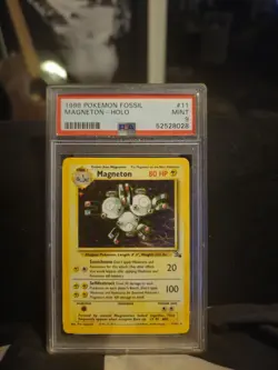 1999 POKEMON FOSSIL #11 MAGNETON-HOLO PSA 9 - Image 1